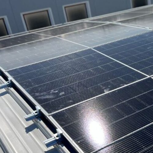 assicurazione-industria-capannone-tetto-pannellisolari-da-grandinata-FOTO-DRONE
